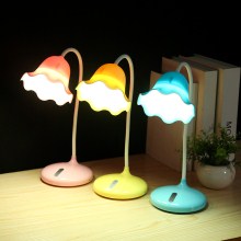 简约护眼触摸三挡调光led台灯